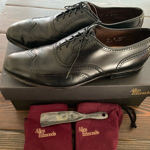 Allen Edmonds Marlow 13A Mens Black Wingtip Dress Shoes
